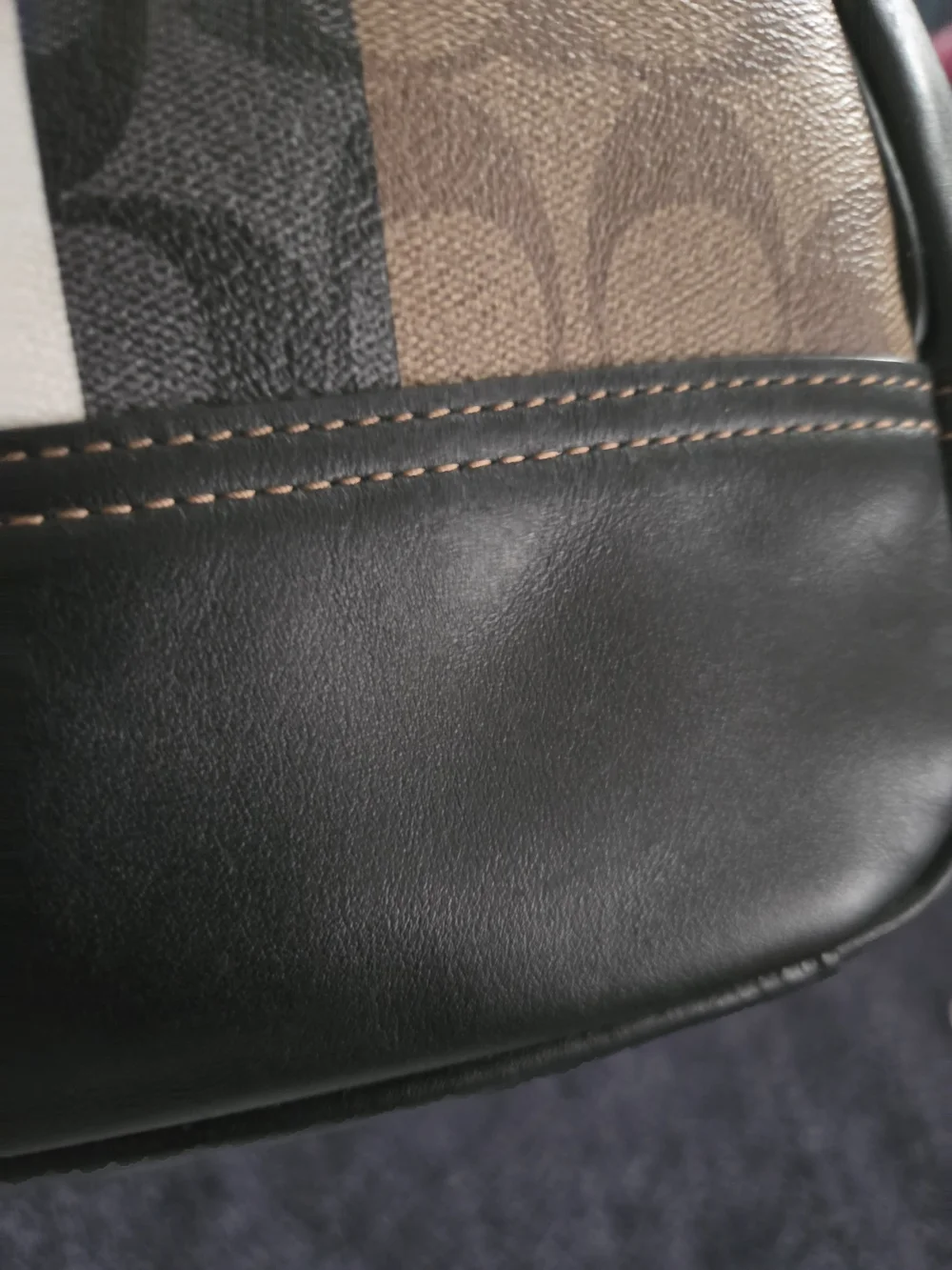 Coach men crossbody